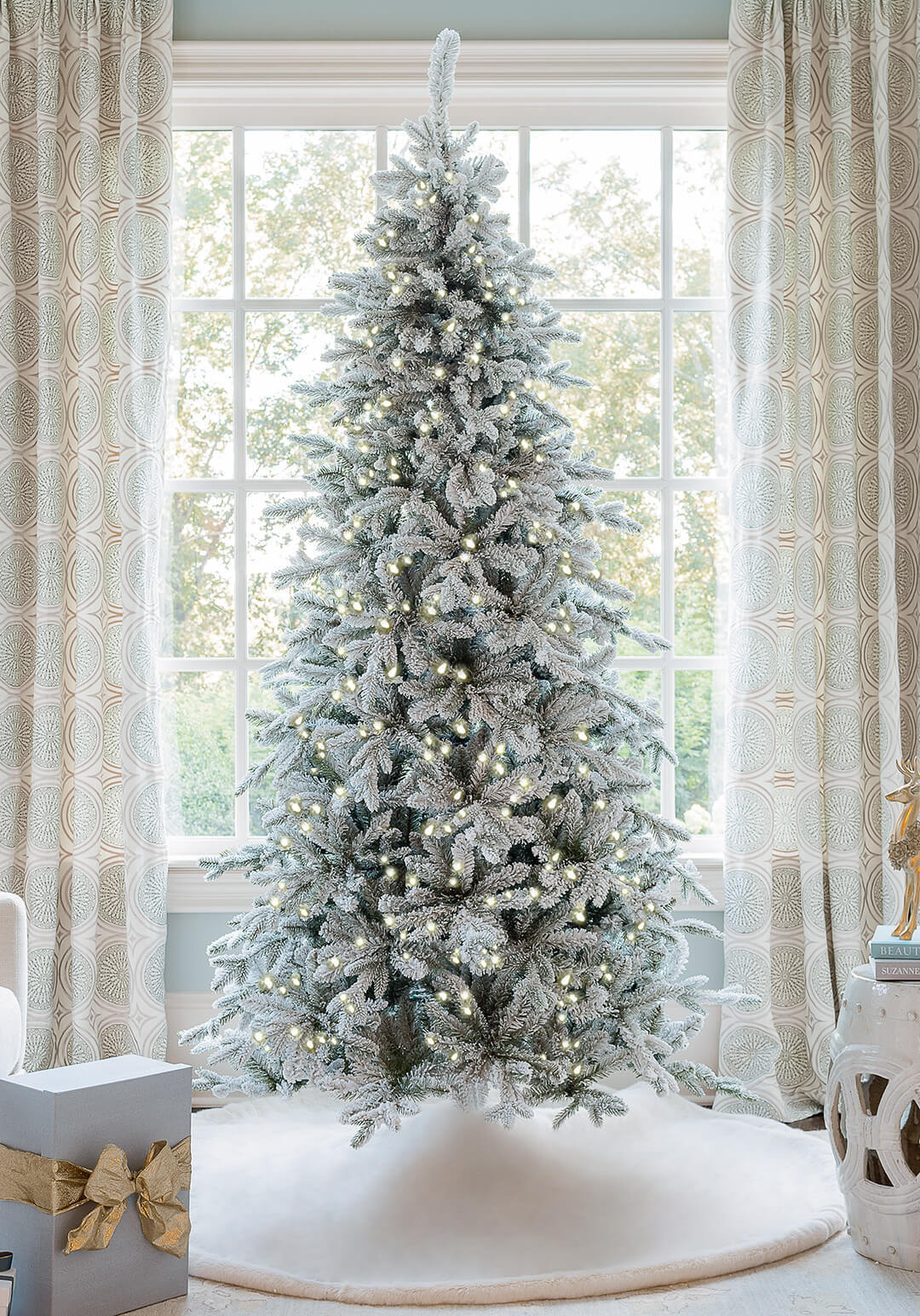 10' Slim Artificial Christmas Tree 1000 Warm White LED Lights
