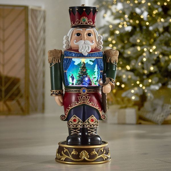the holiday vignette nutcracker