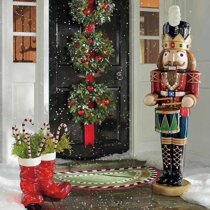 5' Musical Nutcracker