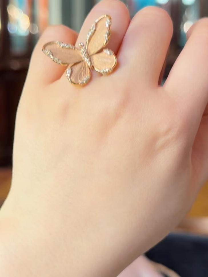 粉金色蝴蝶戒指