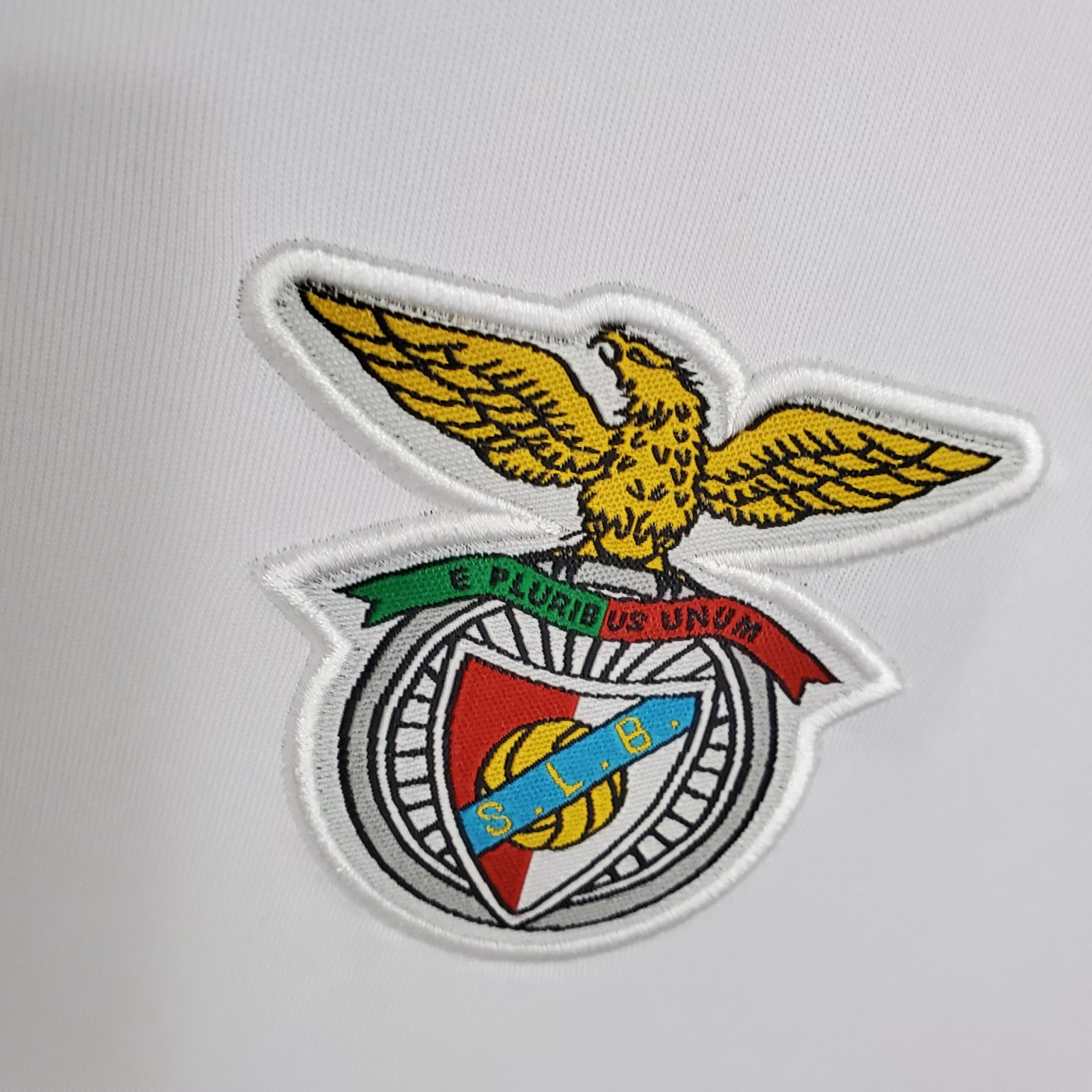 2004/2005 Benfica Retro Away Jersey(Fans Version)