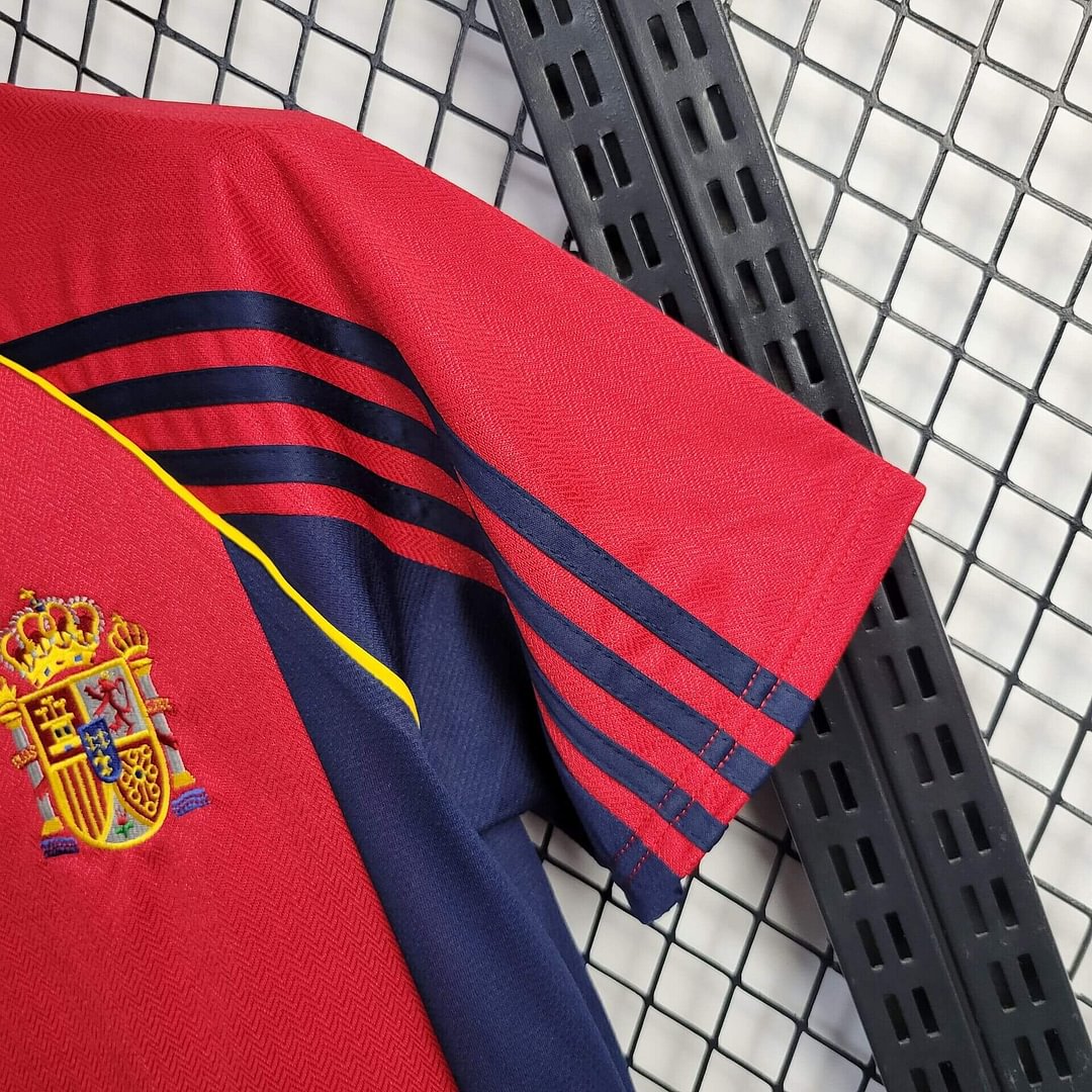 1998 Spain Retro Home Football Shirt