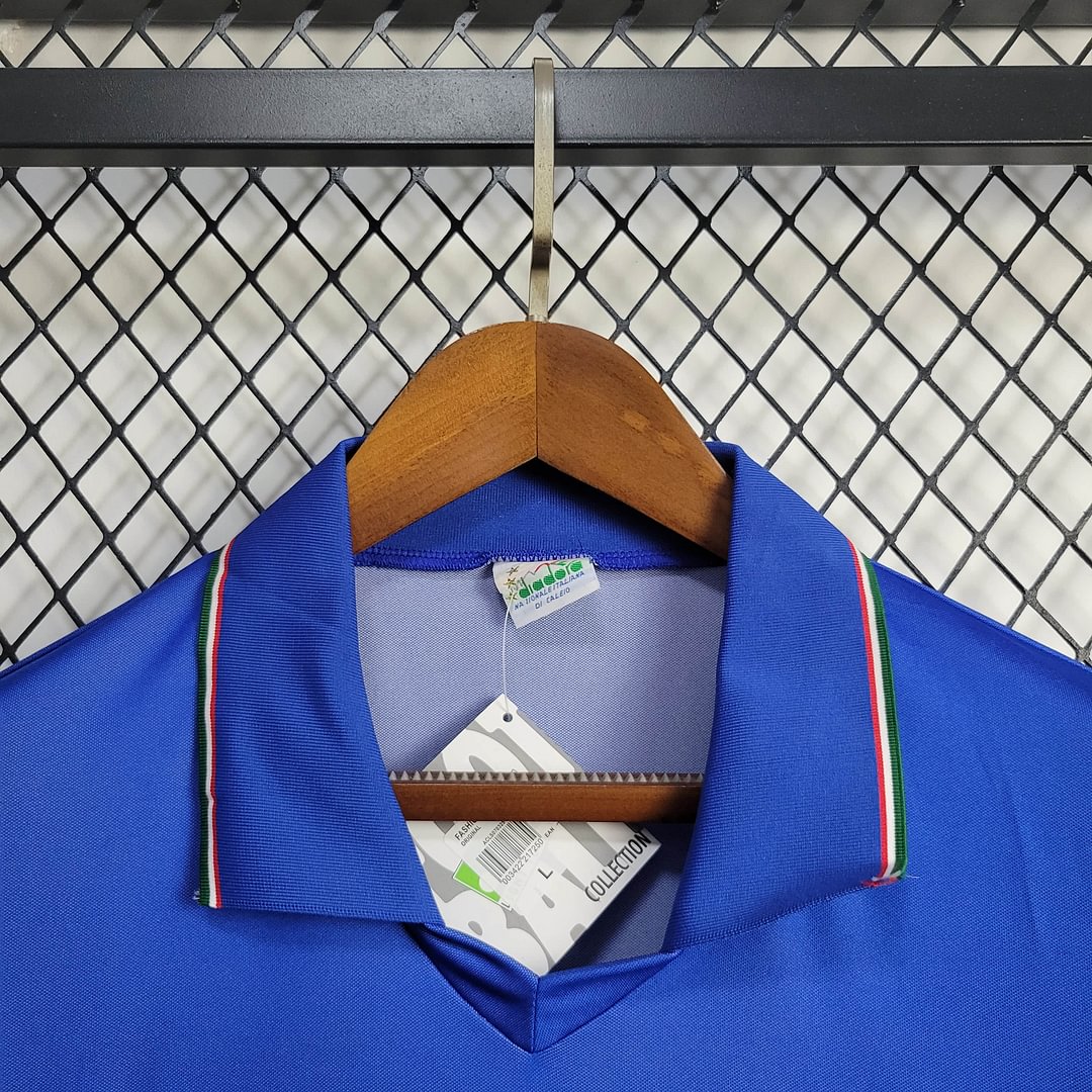 1990 Retro Italy Home Football Shirt( Fans Edition )