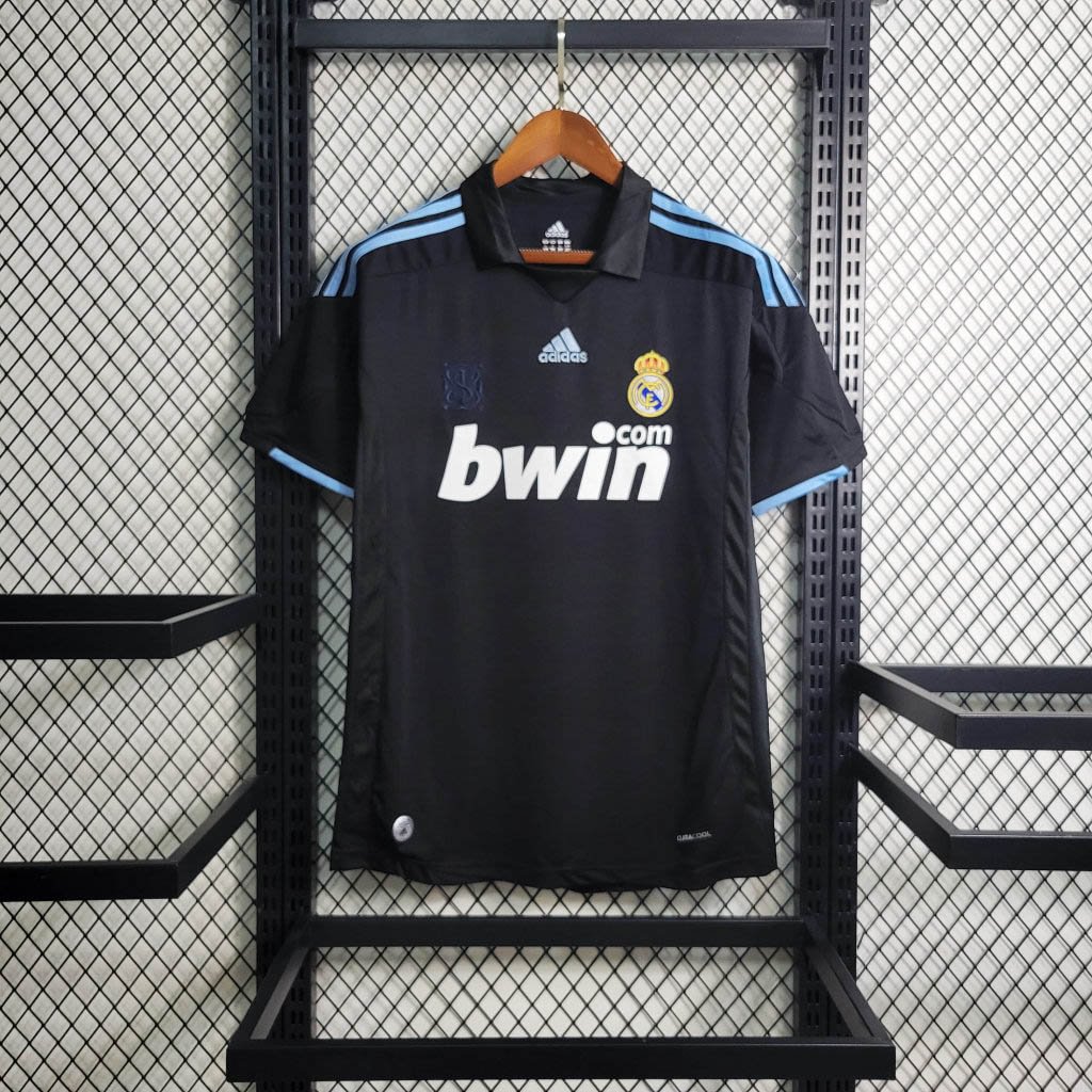 2009/2010 Real Madrid Retro Away Football Shirt