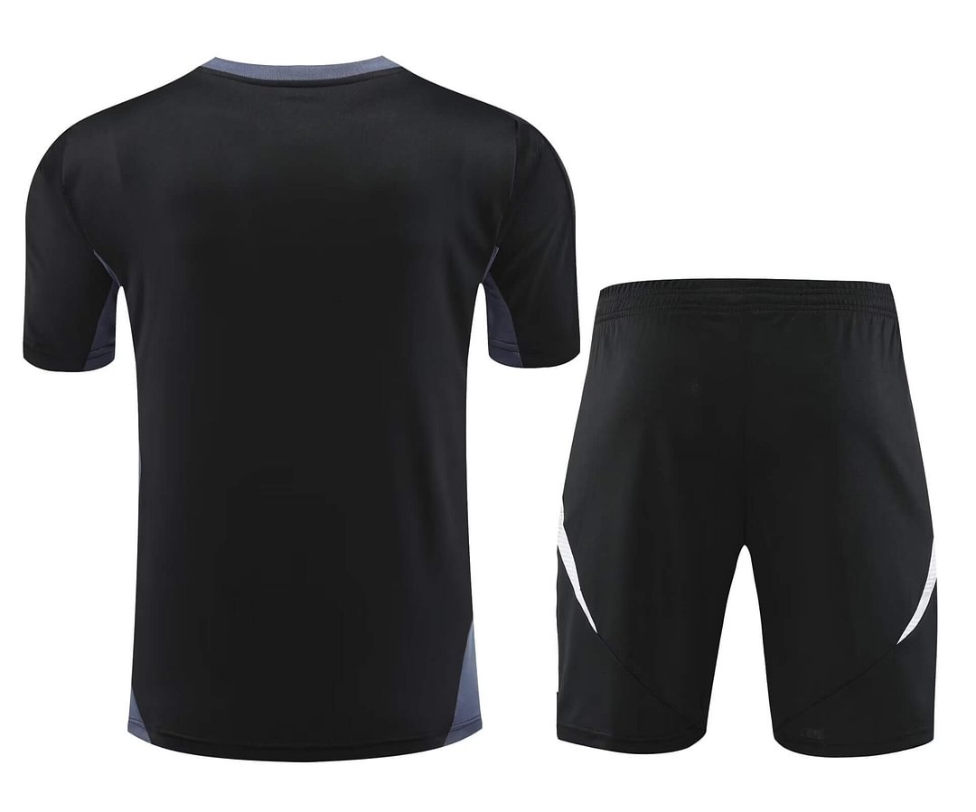 2024/2025 Manchester United Black Training Jersey