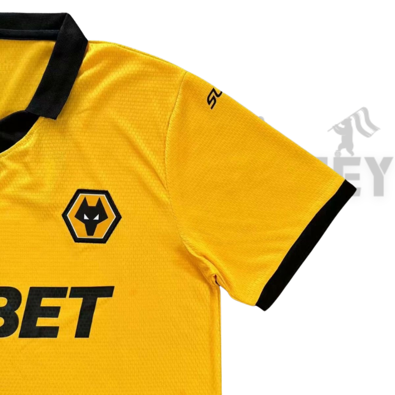 2025/2026 Wolverhampton Home Jersey( Fans Edition )