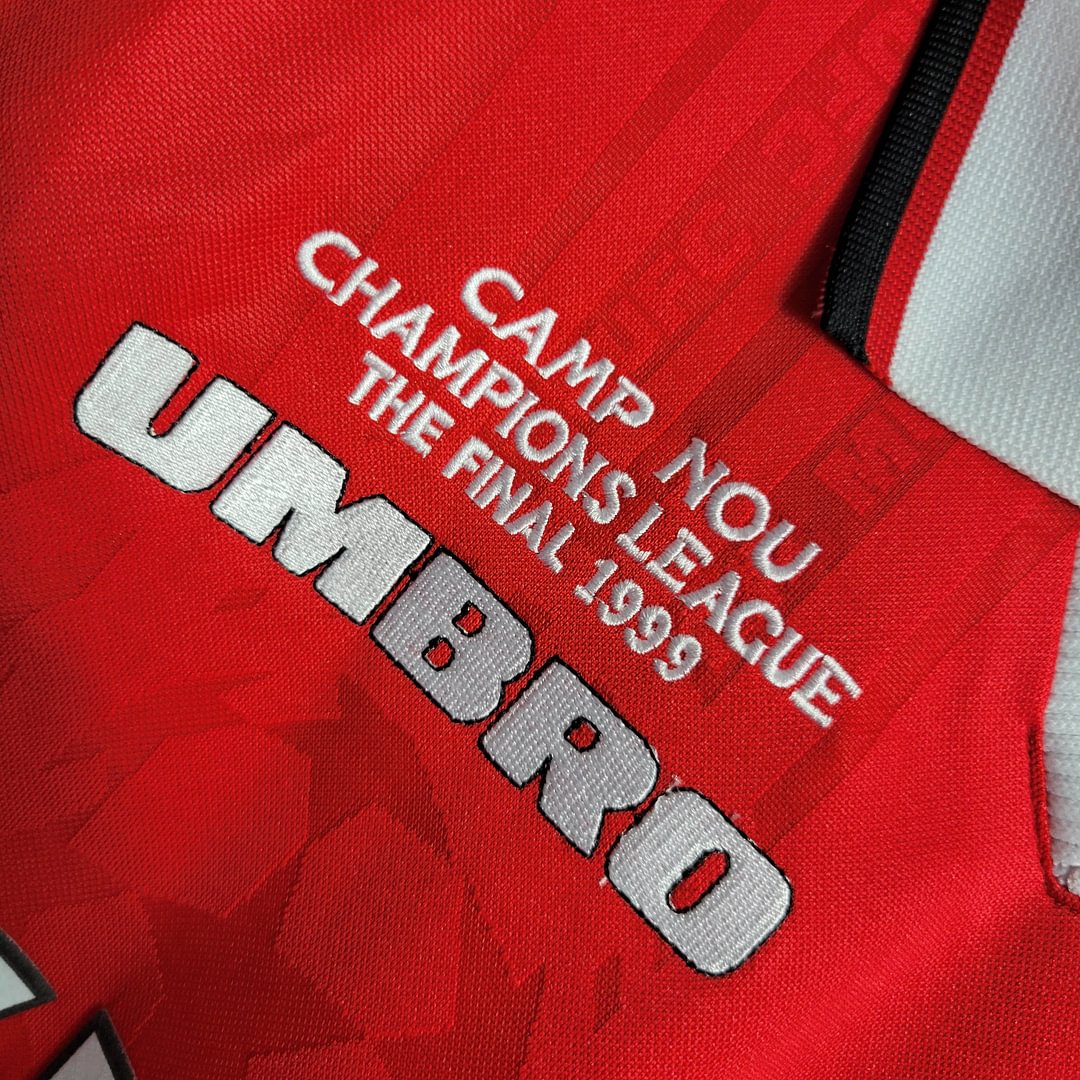 1999/2000 Retro Manchester United Home Football Shirt