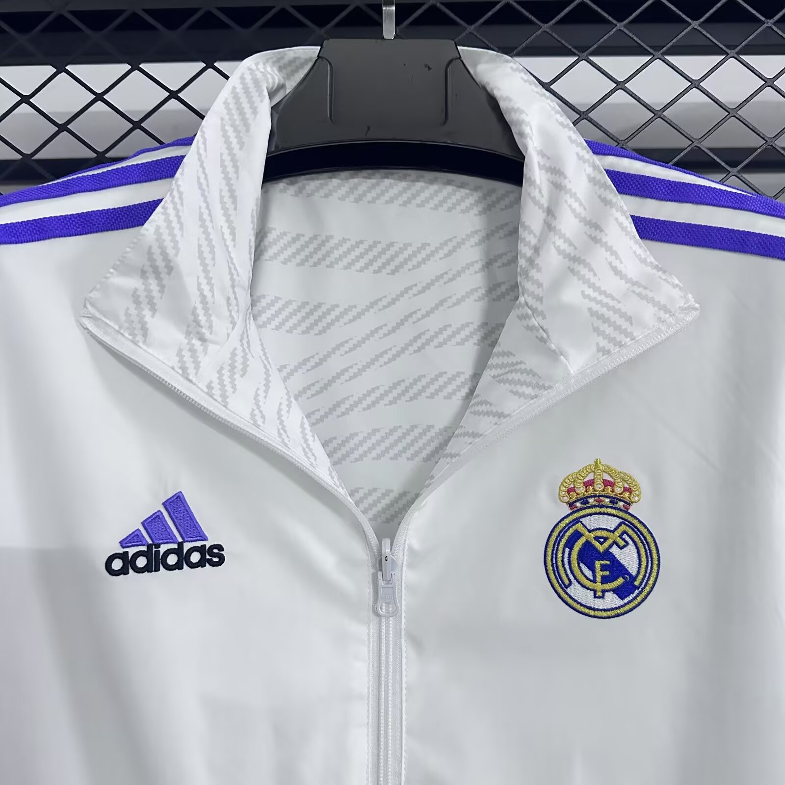 2025/2026 Real Madrid Reversible Windbreaker( White)Football Shirt