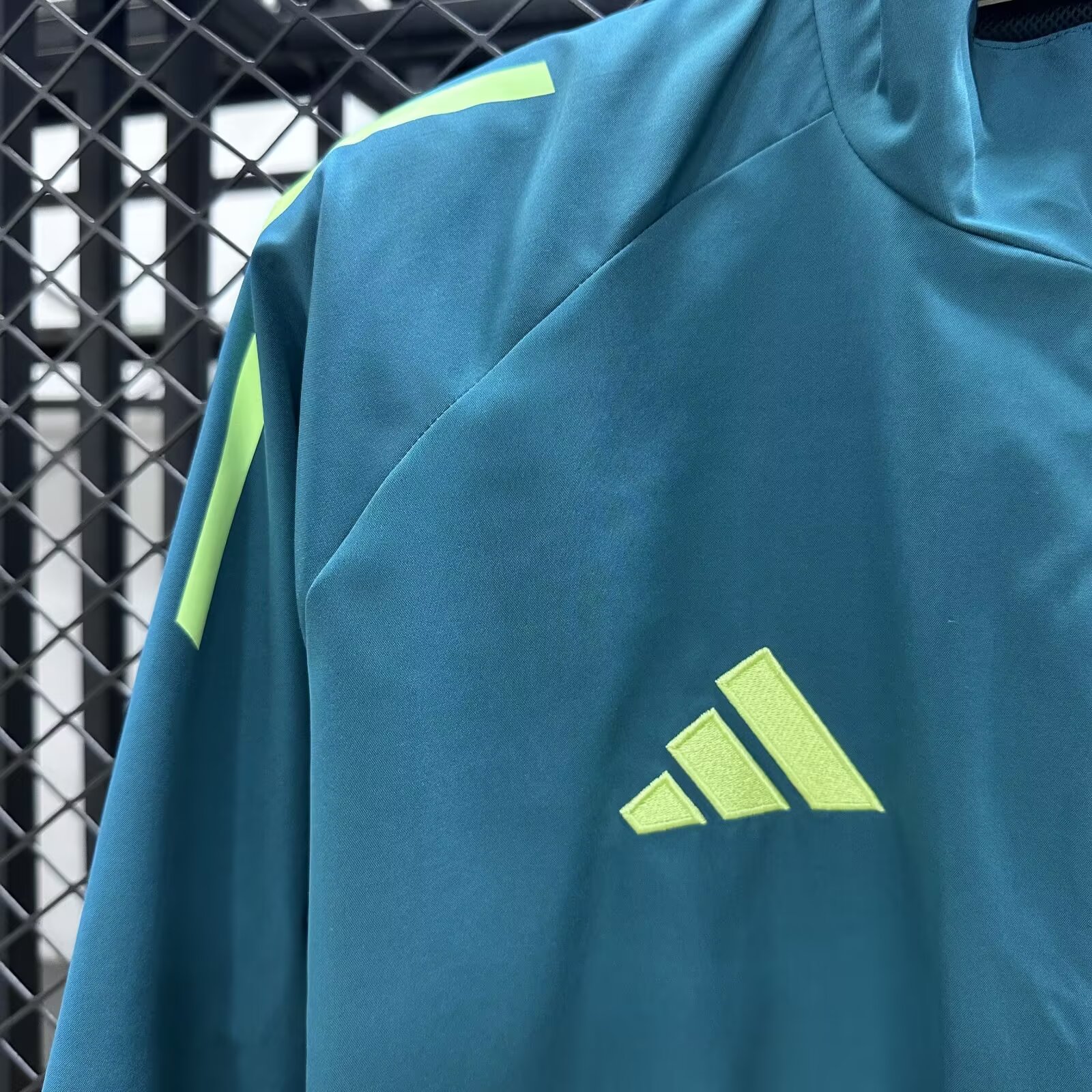2025/2026 Mexico Windbreaker Football Shirt