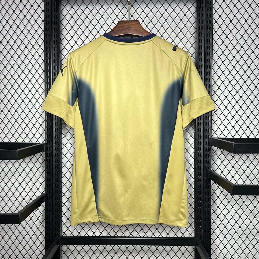 2006 Retro Italy Goalkeeper Football Shirt( Fans Edition )