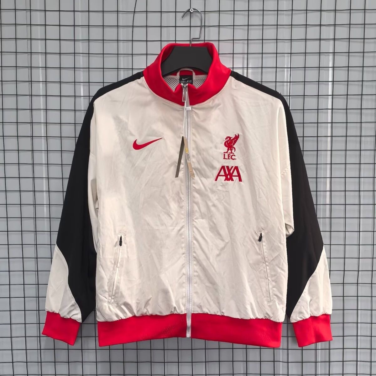 2025/2026 Liverpool White Windbreaker Football shirt