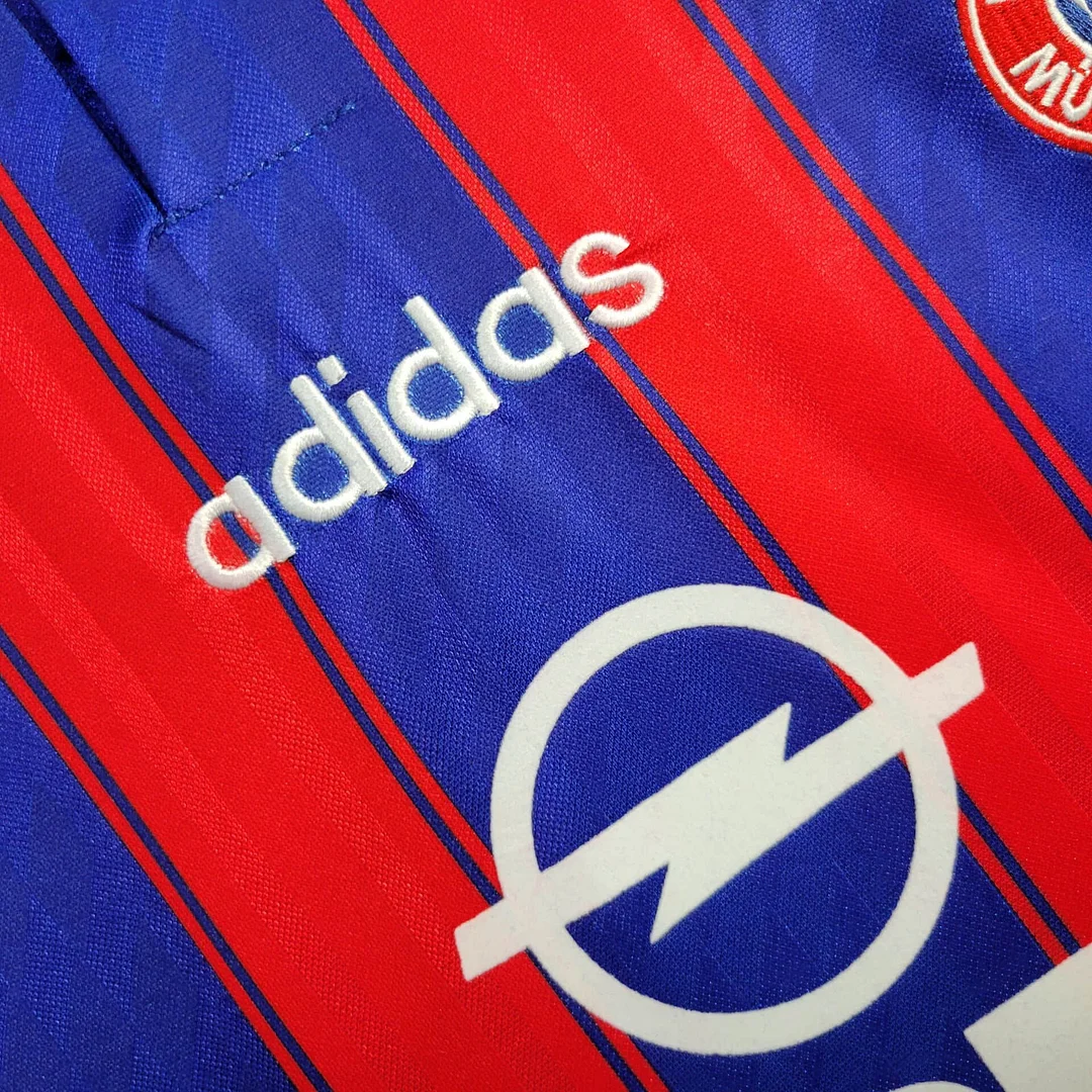 1996/1997 Retro Bayern Munchen Third Away Football Shirt