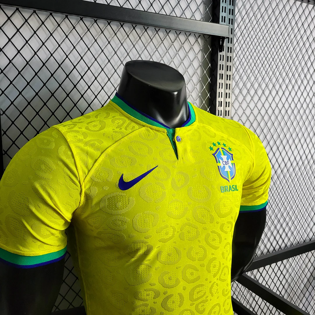 1:1 copy top quality 2022 Player Version Brazil Home Football Shirt