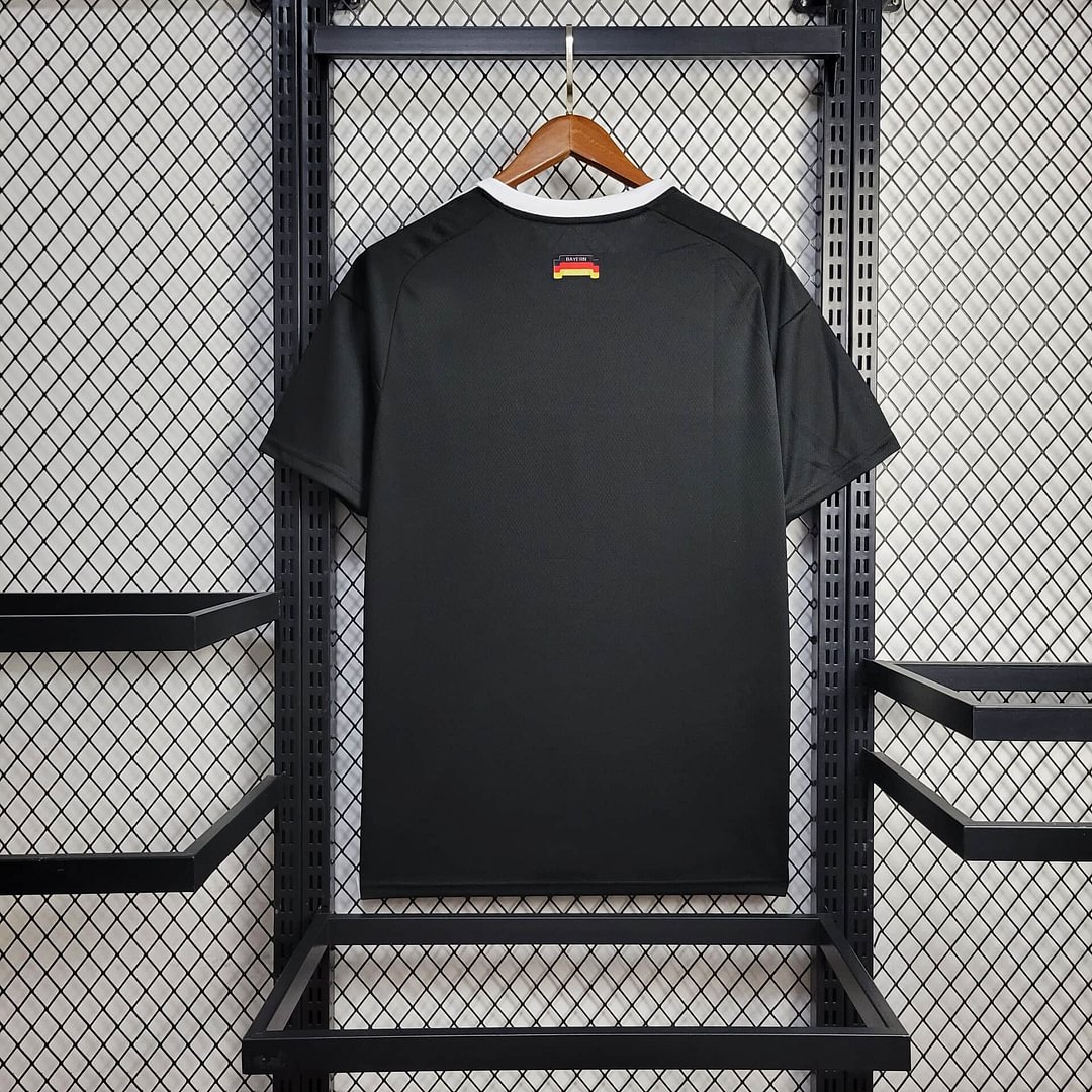 2024/2025 Wolverhampton Black Football Shirt( Fans Edition )