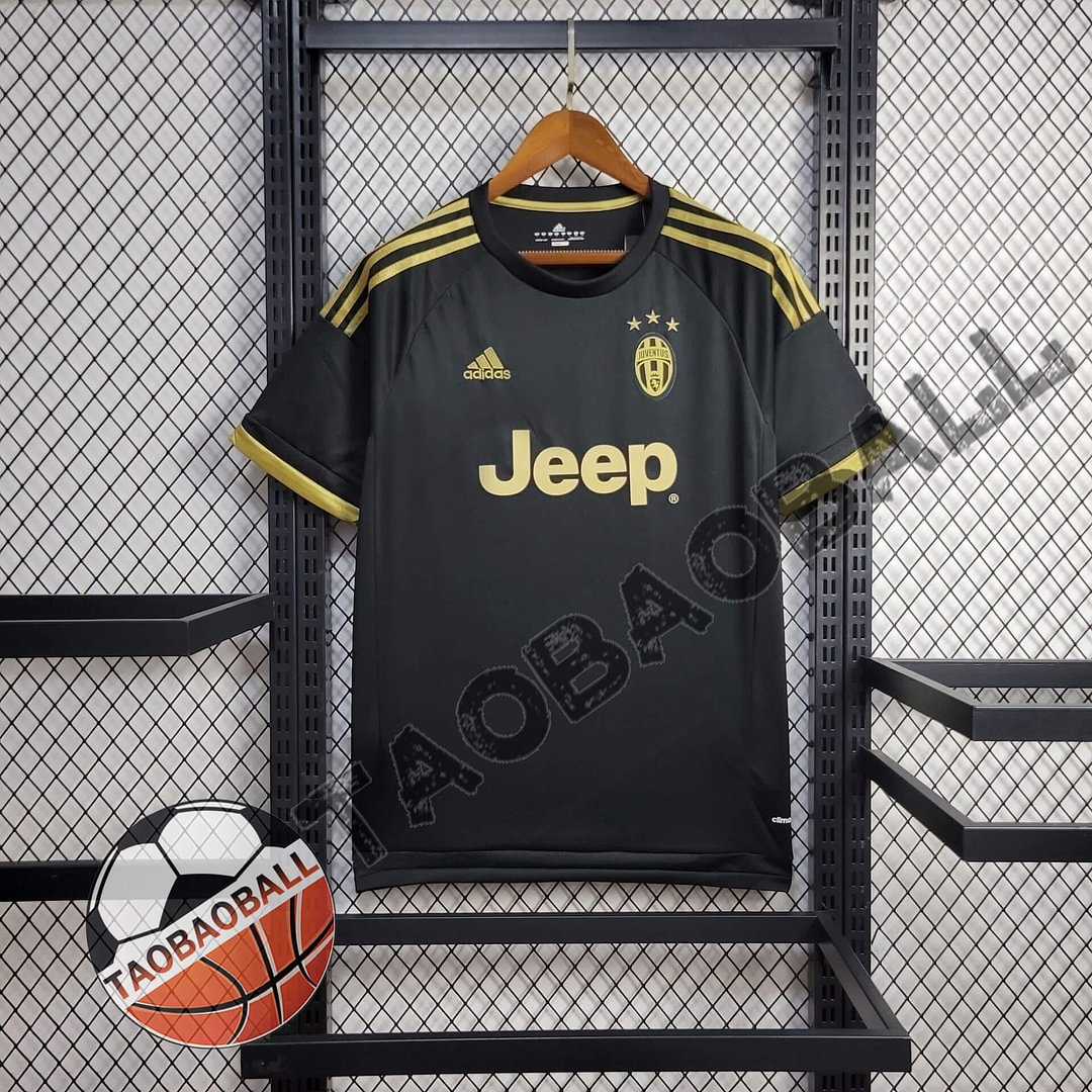 2015/2016 Juventus Retro Third Away Football Shirt