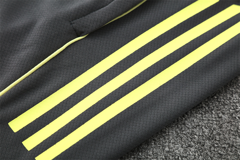 2025/2026 Real Madrid yellow Training Wear Suit Shirt