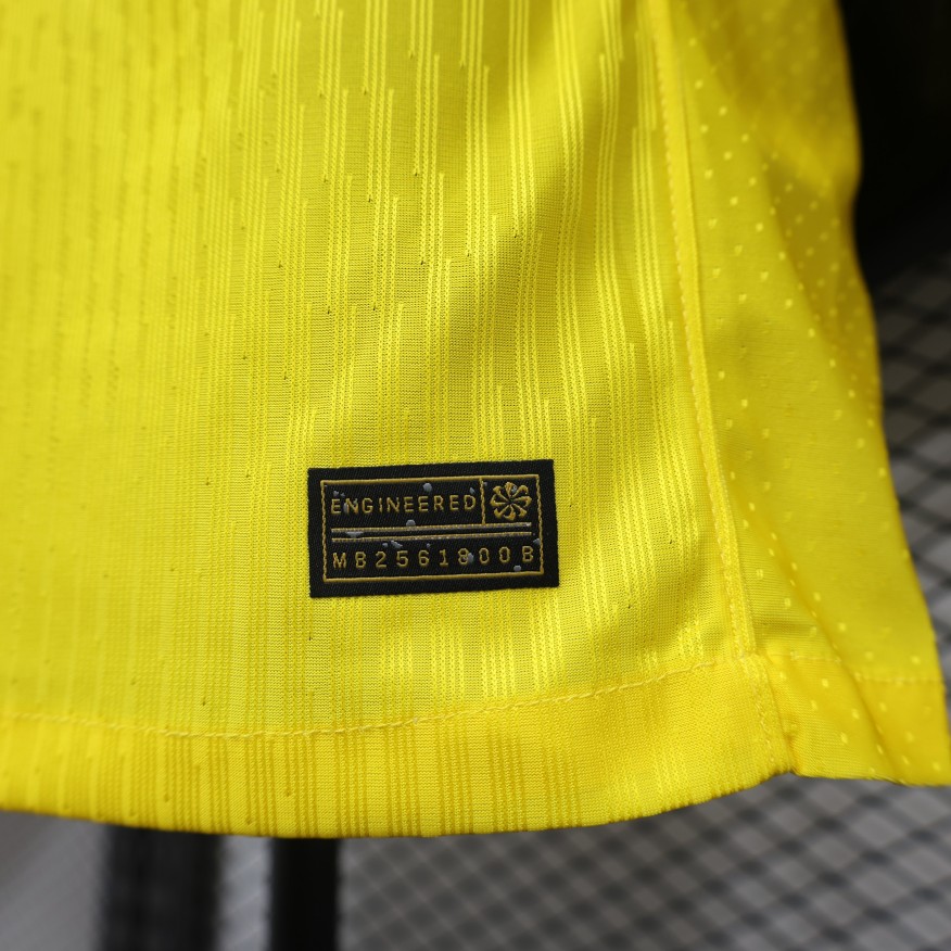 2025/2026 Club América Home Football Jersey (Player Version)