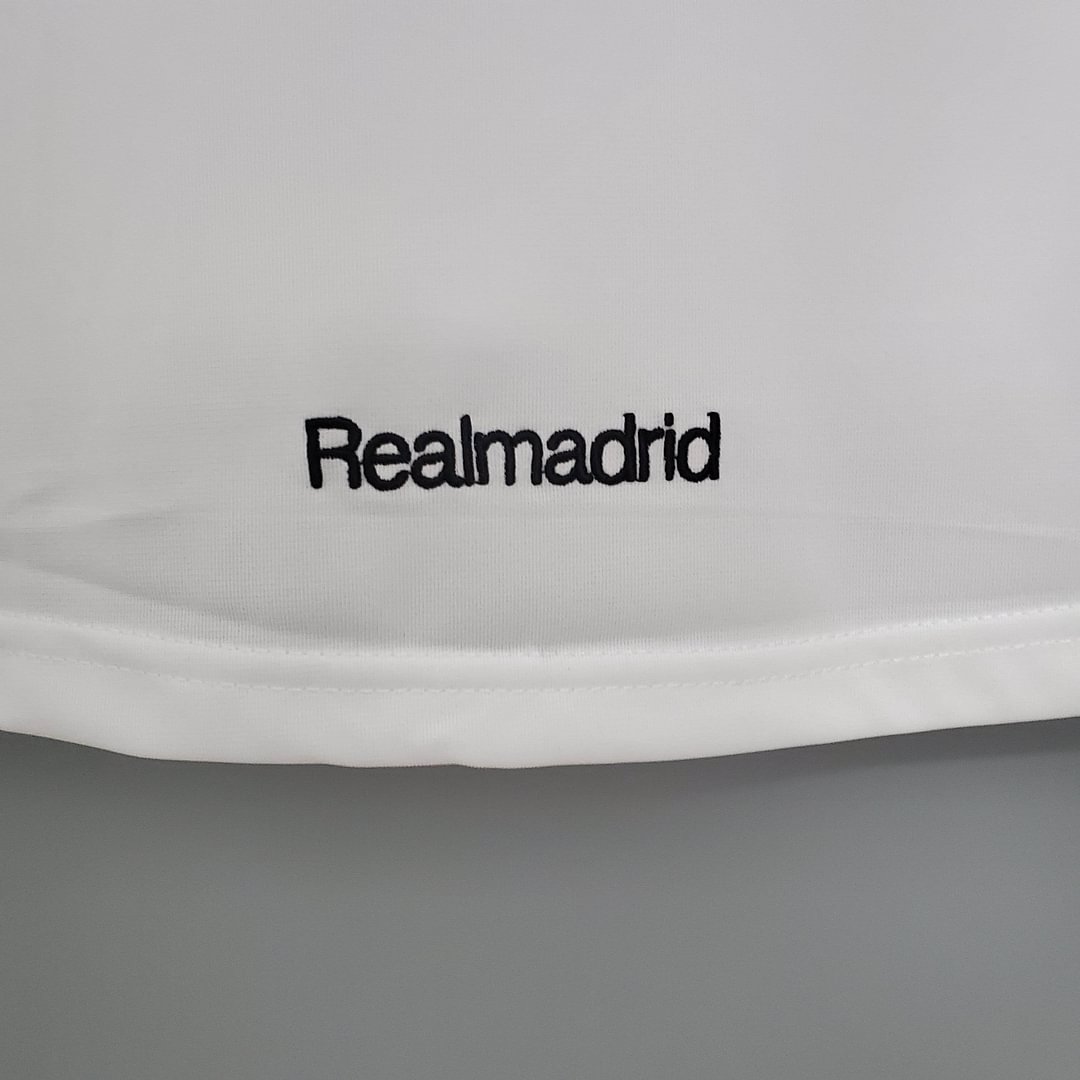 2005/2006 Real Madrid Home Retro Football Shirt