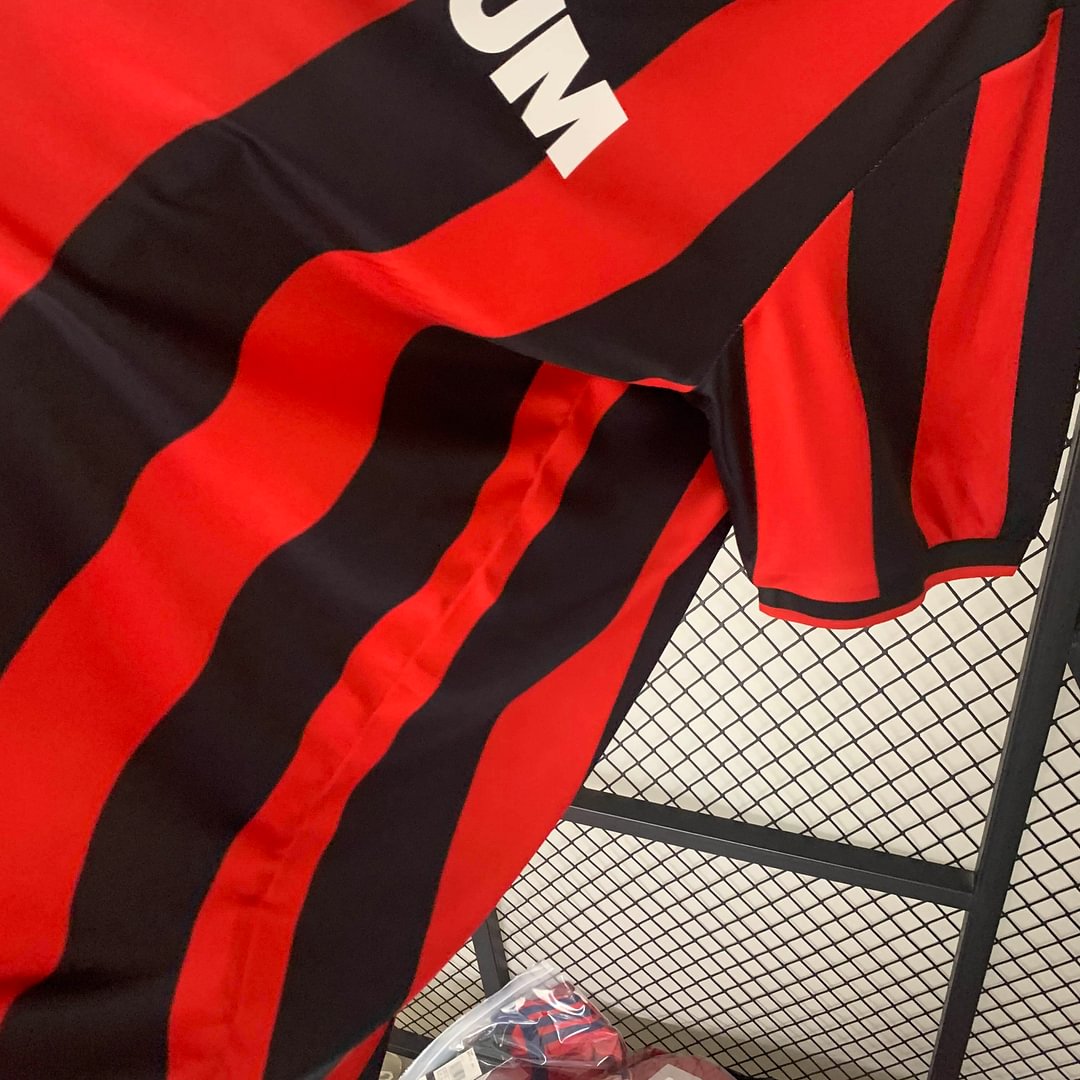 1990/1991 Retro AC Milan Home Football Shirt