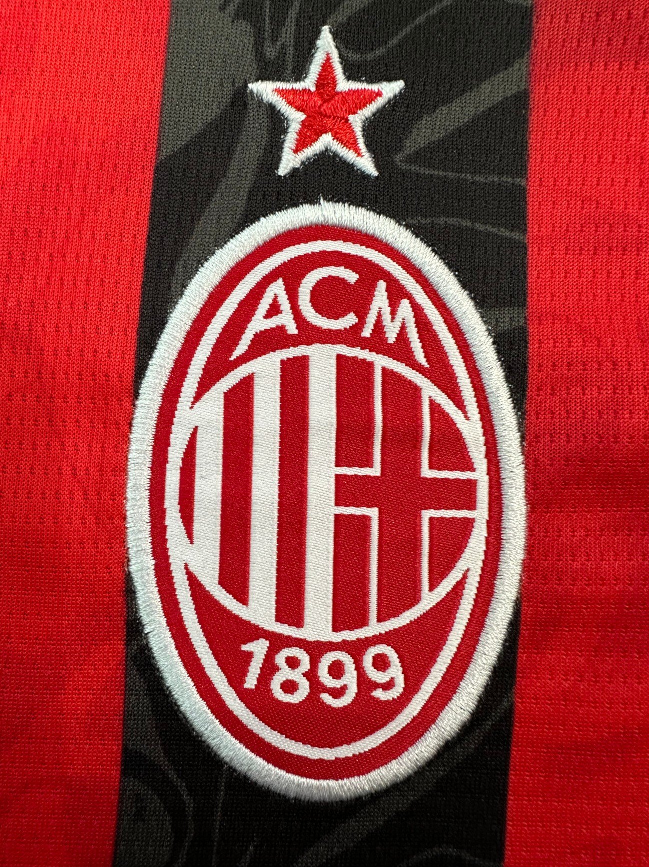 25/26 AC Milan Home Football Shirt( Fans Edition )