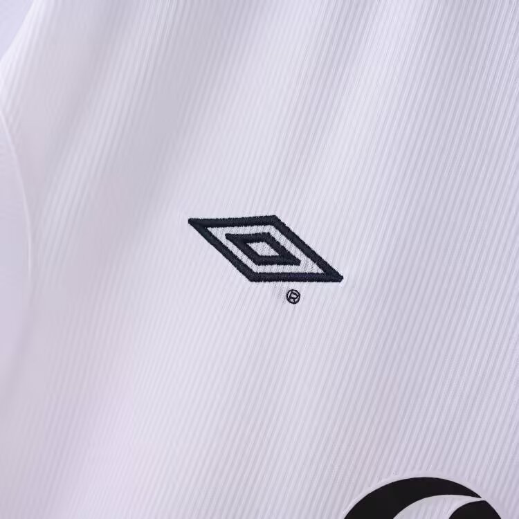 1999/2000 Manchester United White Retro Football Shirt