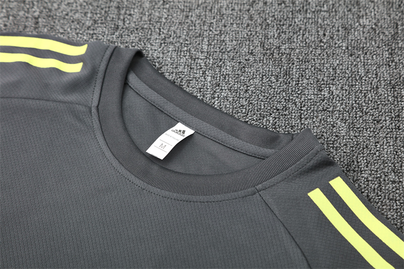 2025/2026 Real Madrid Grey Training Wear Suit Shirt