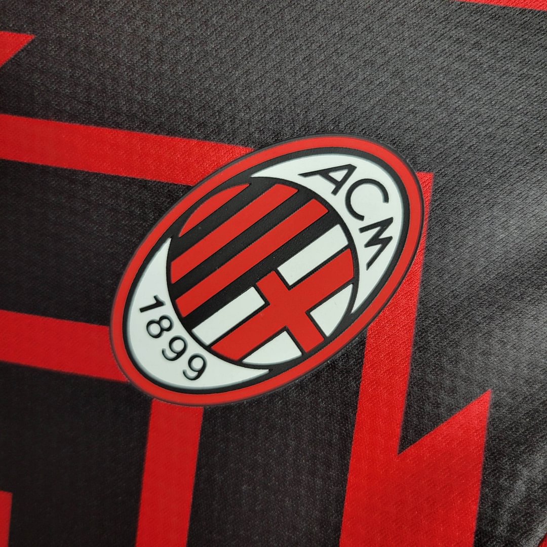 2023/2024 AC Milan Training Wear Football Shirt( Fans Edition )