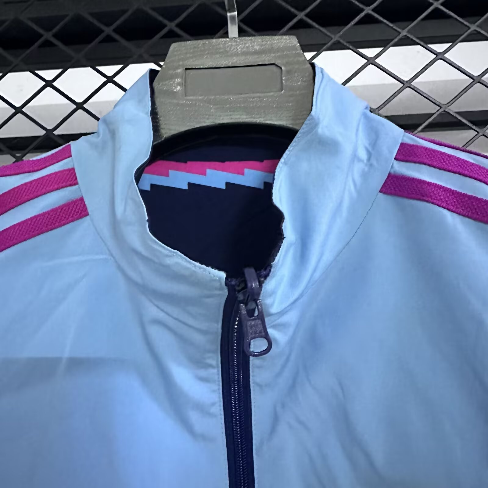 2024/2025 Arsenal Reversible Windbreaker Football Shirt