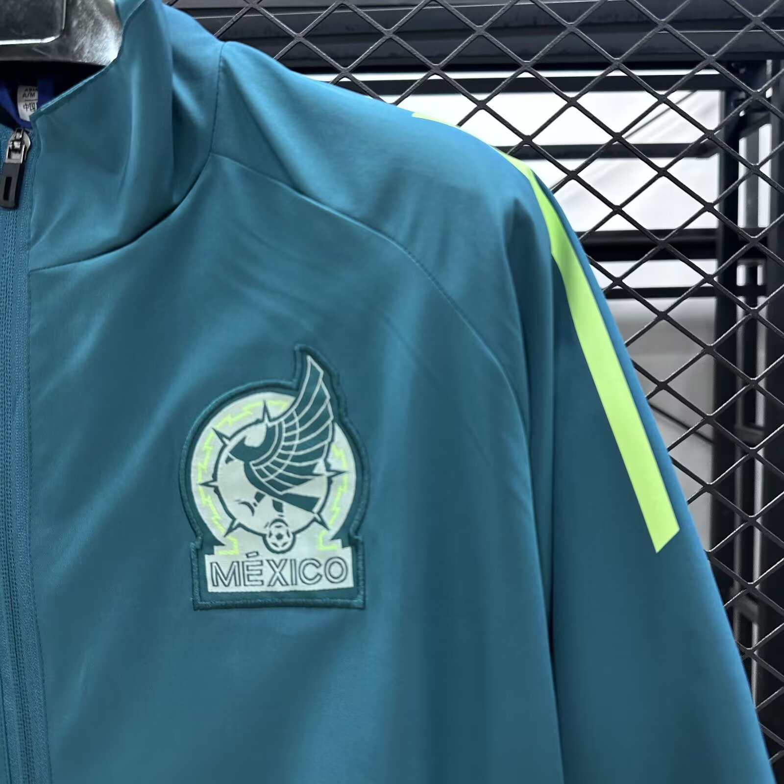 2025/2026 Mexico Windbreaker Football Shirt