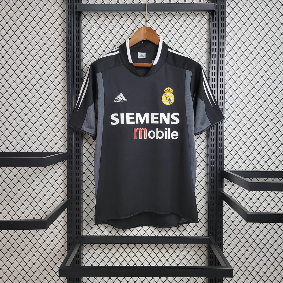 2004/2005 Real Madrid Retro Away Football Shirt