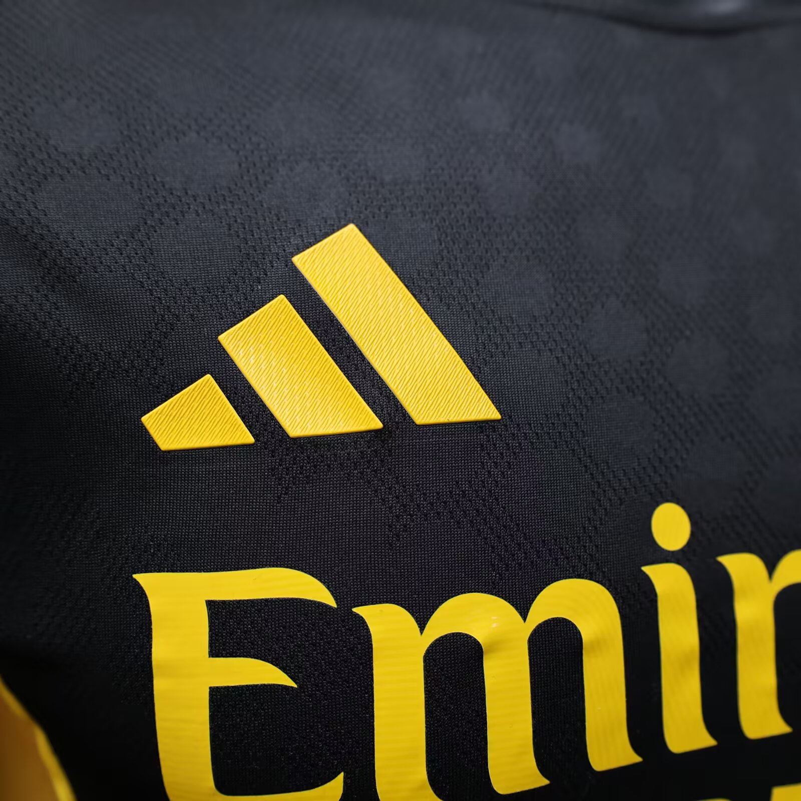 25/26 Real Madrid Black Gold Special Edition Jersey(Player Version)