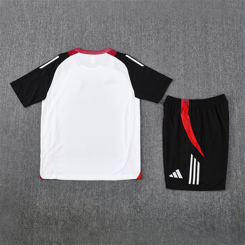 2024/2025 Manchester United White Training Football Jacket