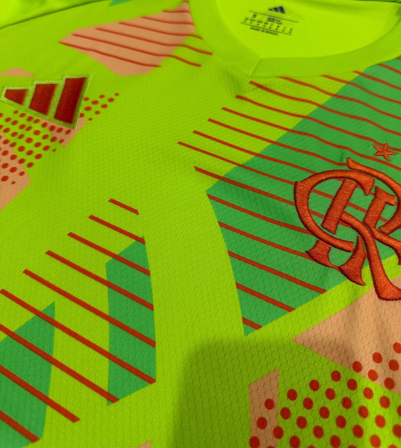 25/26 Flamengo Goalkeeper Football Shirt(Fans version)