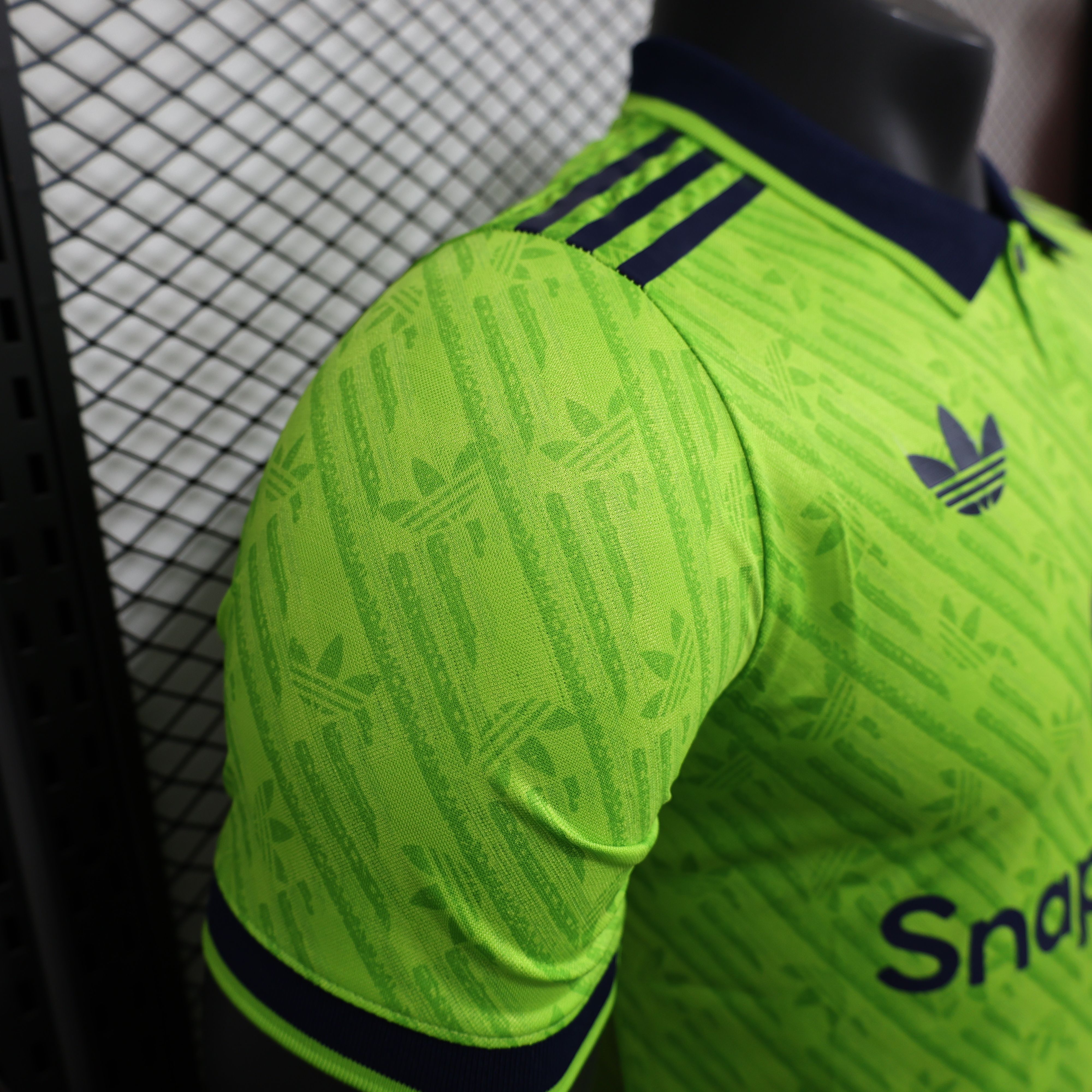 2024/2025 Manchester United Fluorescent Green Special Edition Football Jersey For Player Version