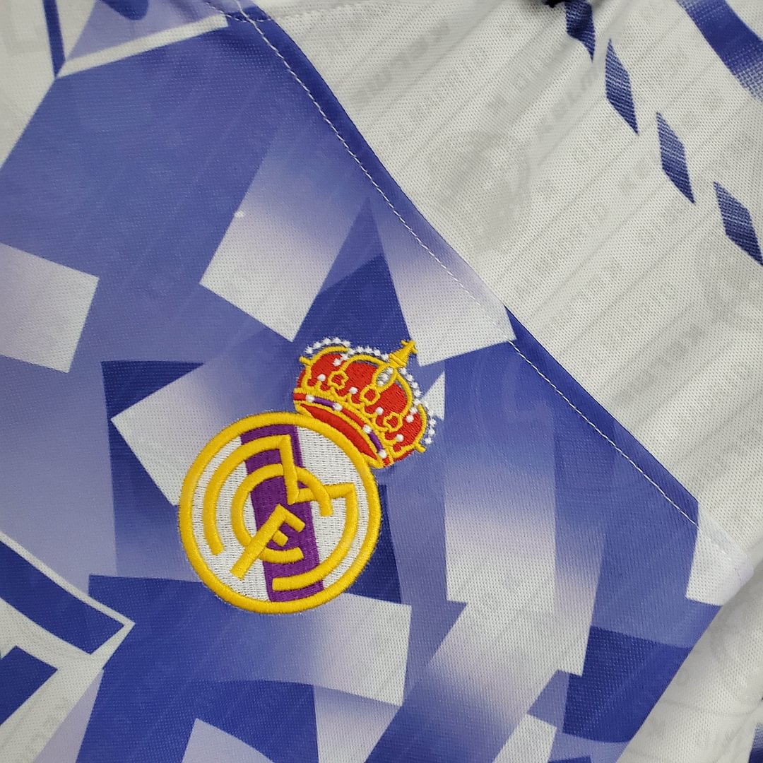1996/1997 Real Madrid Retro Away Football Shirt