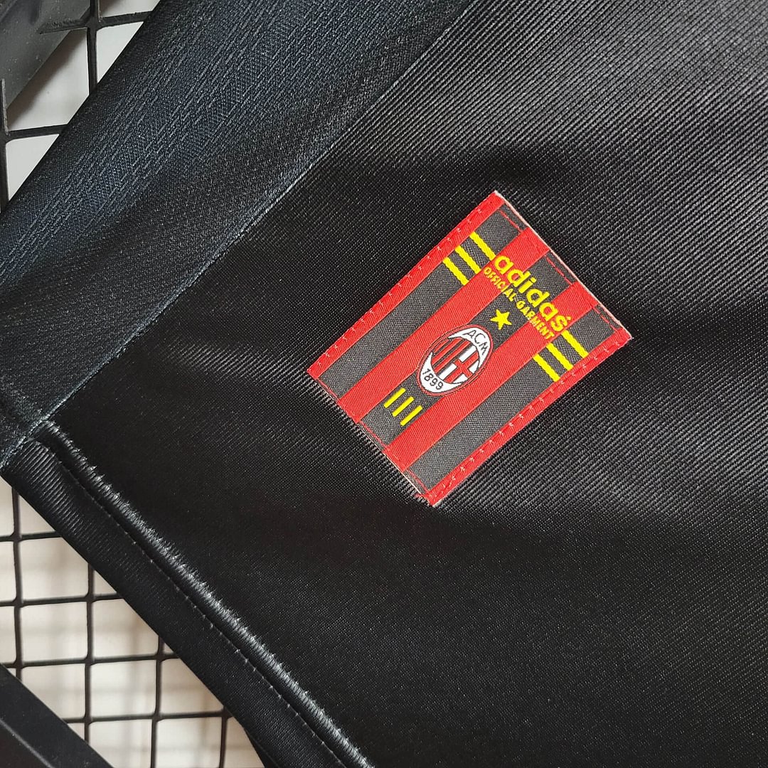 1998/1999 AC Milan Black Retro Third Away Football Shirt