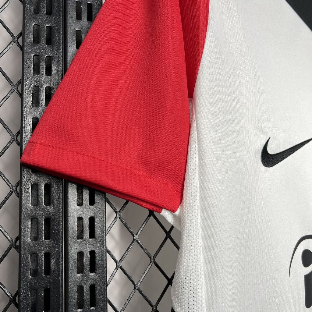 2024/2025 Eintracht Frankfurt Home Jersey(Fans Version)