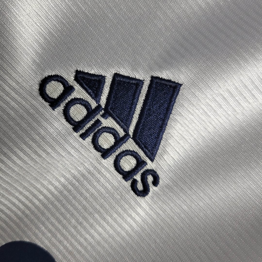 1998/2000 Real Madrid Retro Home Football Shirt
