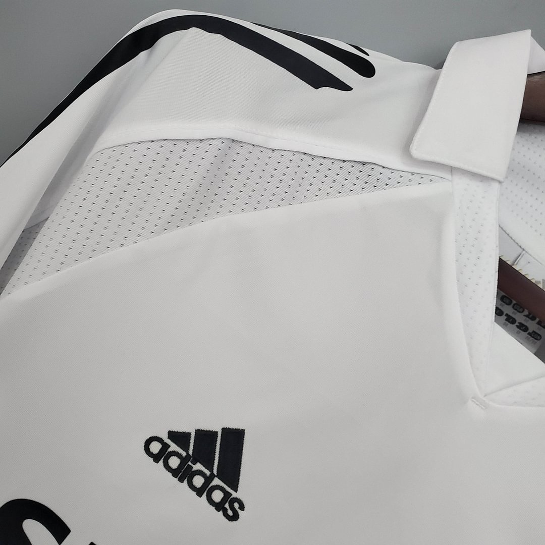 2005/2006 Real Madrid Home Retro Football Shirt