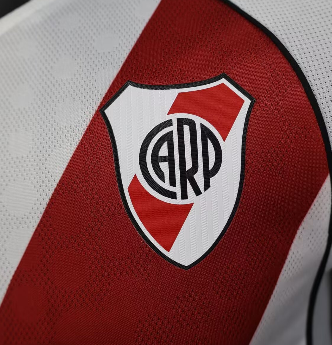 25/26 River Plate Home Football Shirt( Player Version)