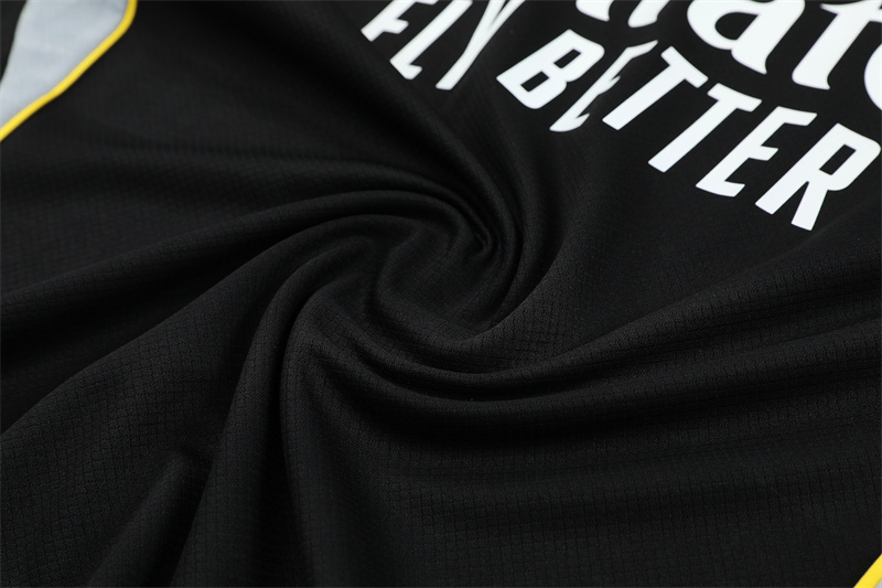 2025/2026 Real Madrid Black Training Wear Suit Shirt