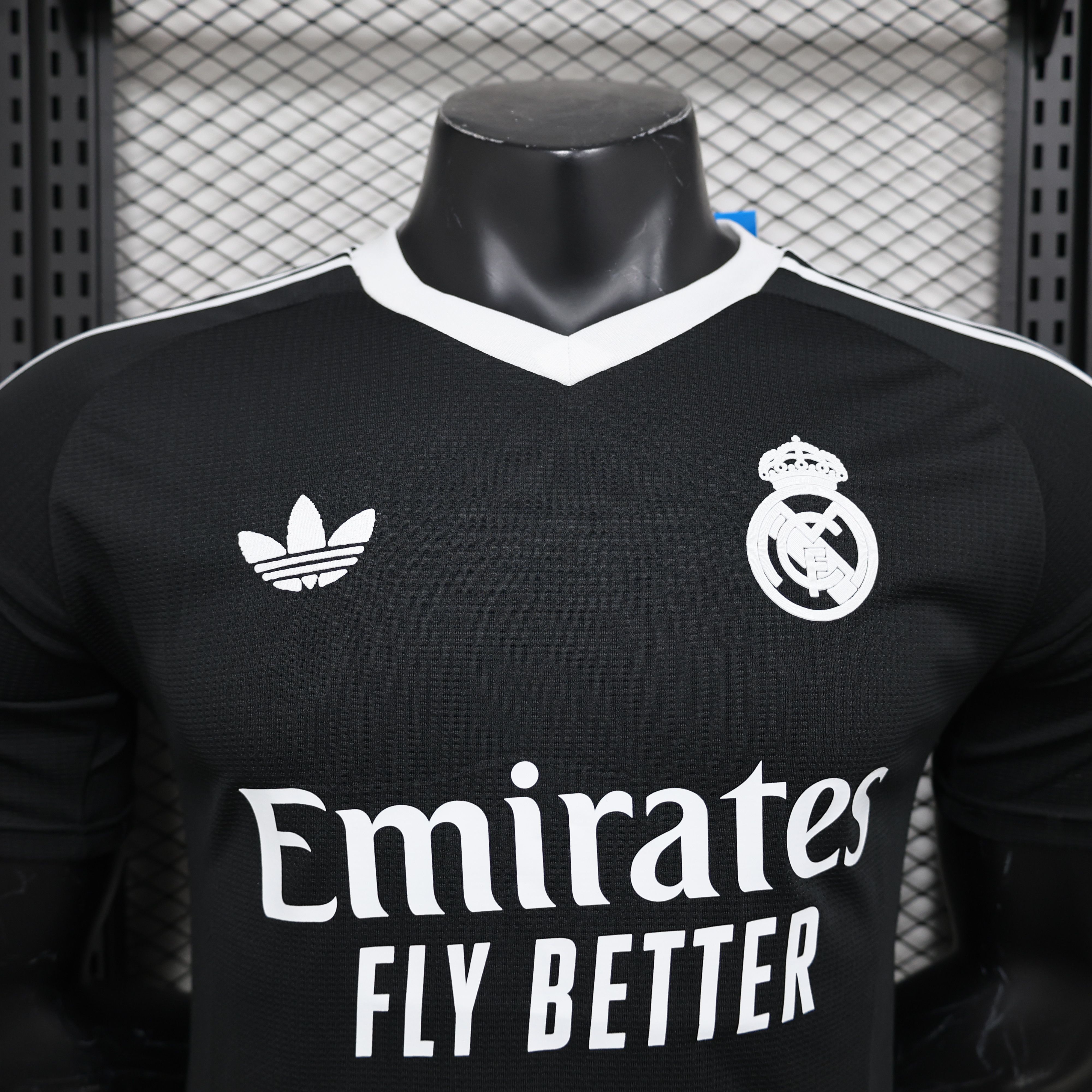 2024/2025 Real Madrid Goalkeeper Black Football Jersey For Player Version