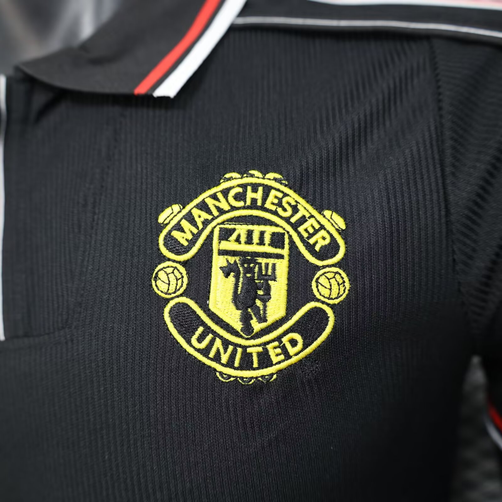 1998/1999 Manchester United Retro Edition Football Jersey Black