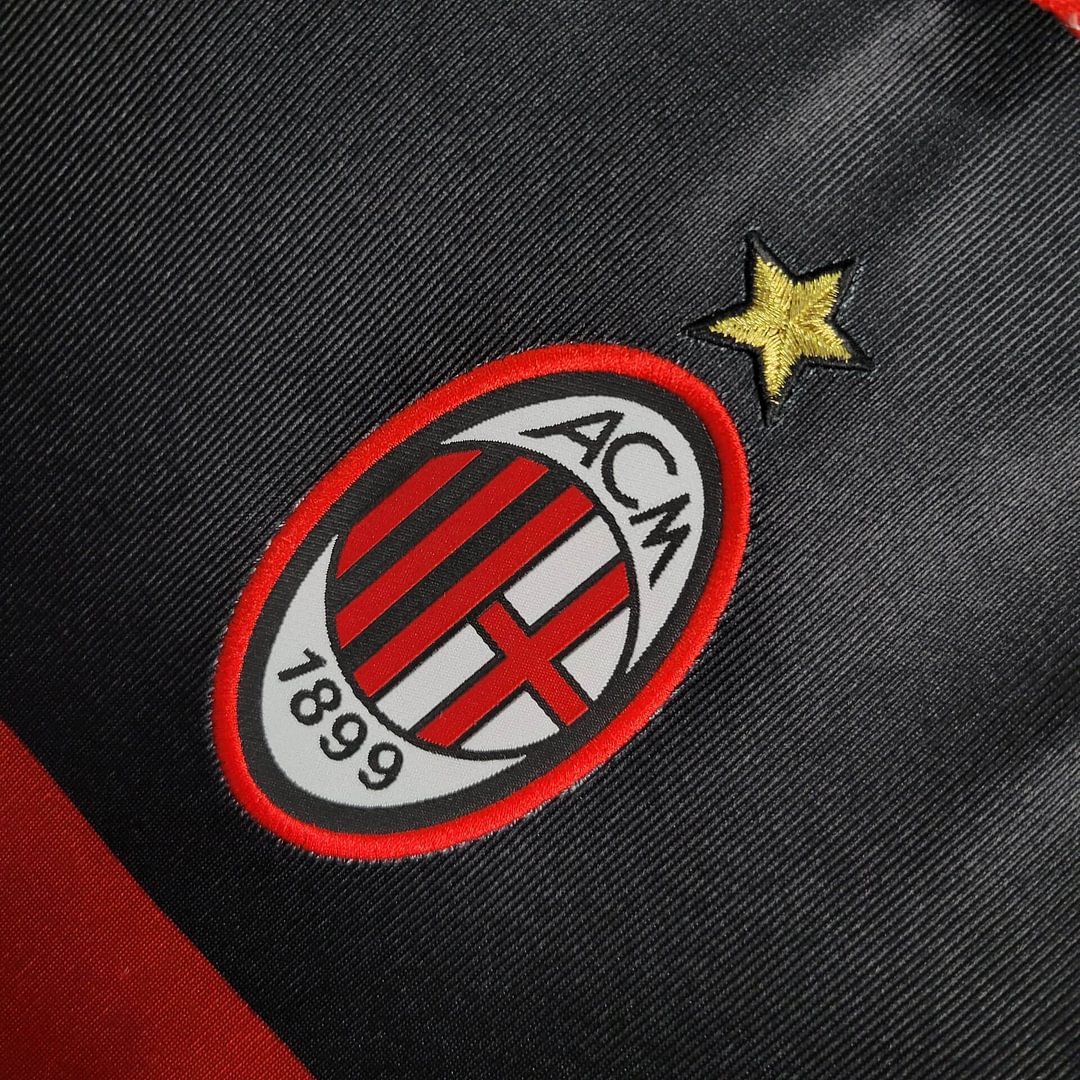 1998/1999 AC Milan Black Retro Third Away Football Shirt
