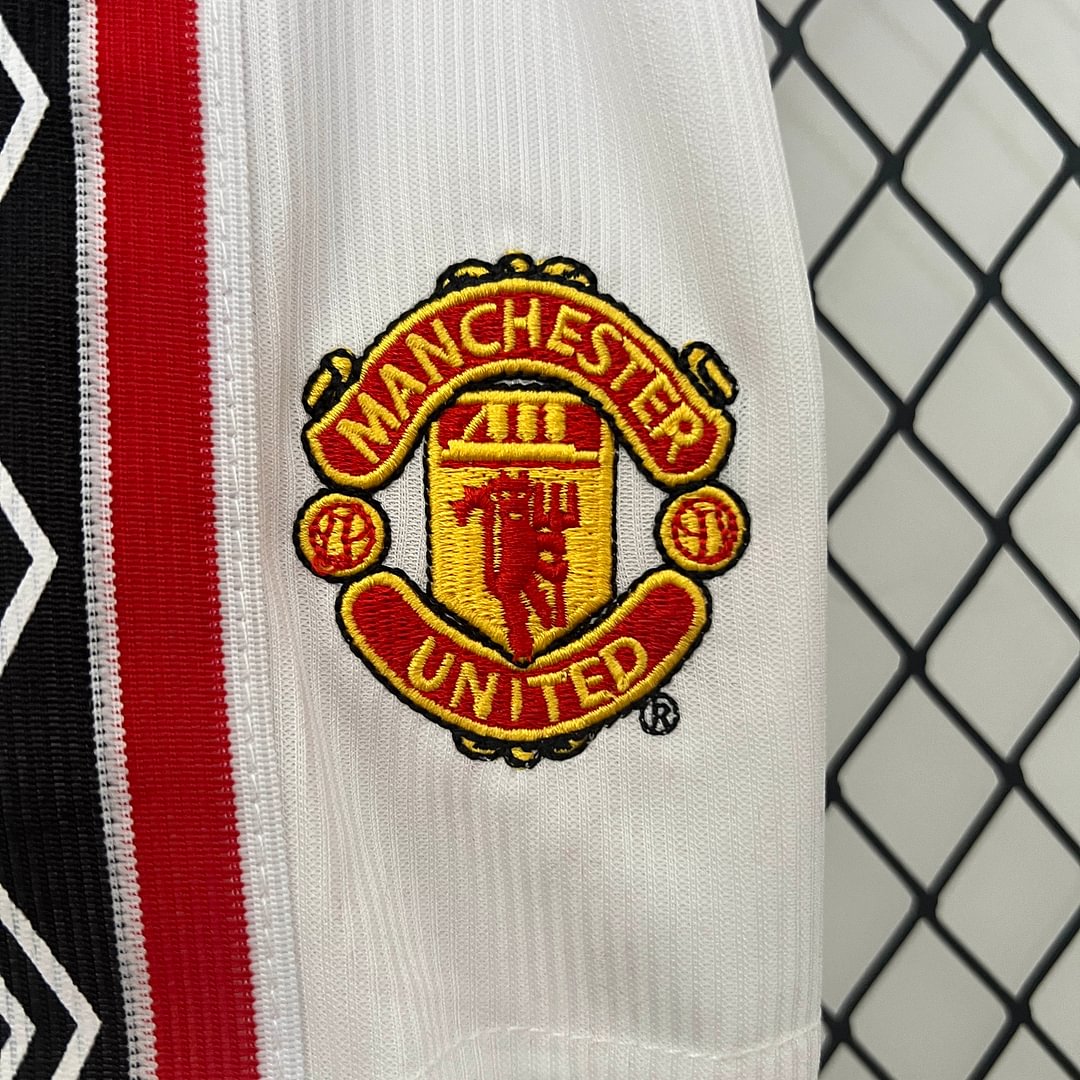 1998/1999 Retro Manchester United Home Football Shirt Kids Size