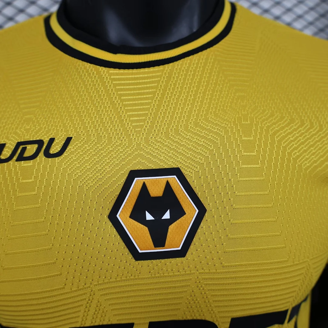 2024/2025 Wolverhampton Home Football Shirt( Player Version)