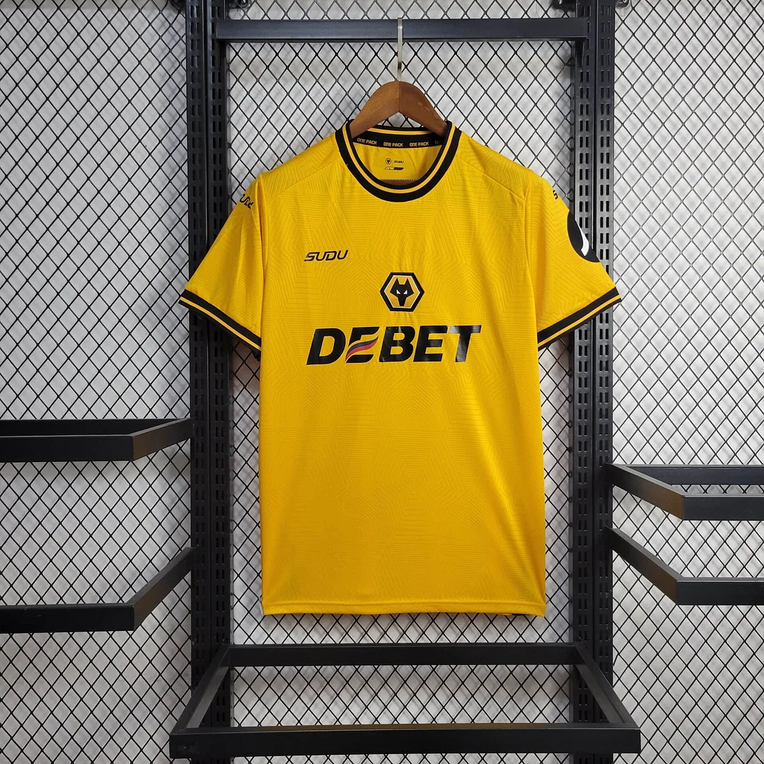 2024/2025 Wolverhampton Home Football Shirt( Fans Edition )