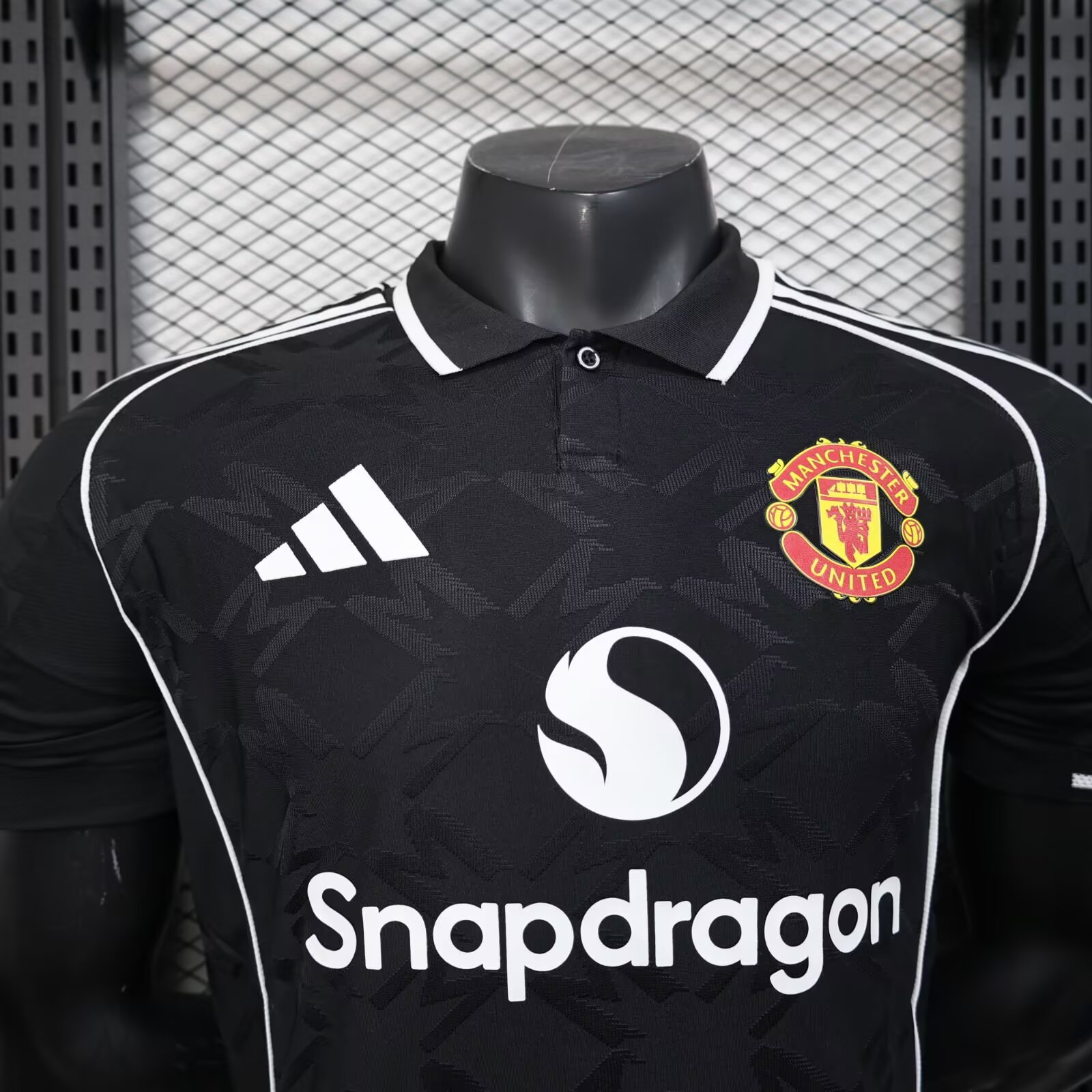 2025/2026 Manchester United Black Anniversary Jersey( Player Edition )