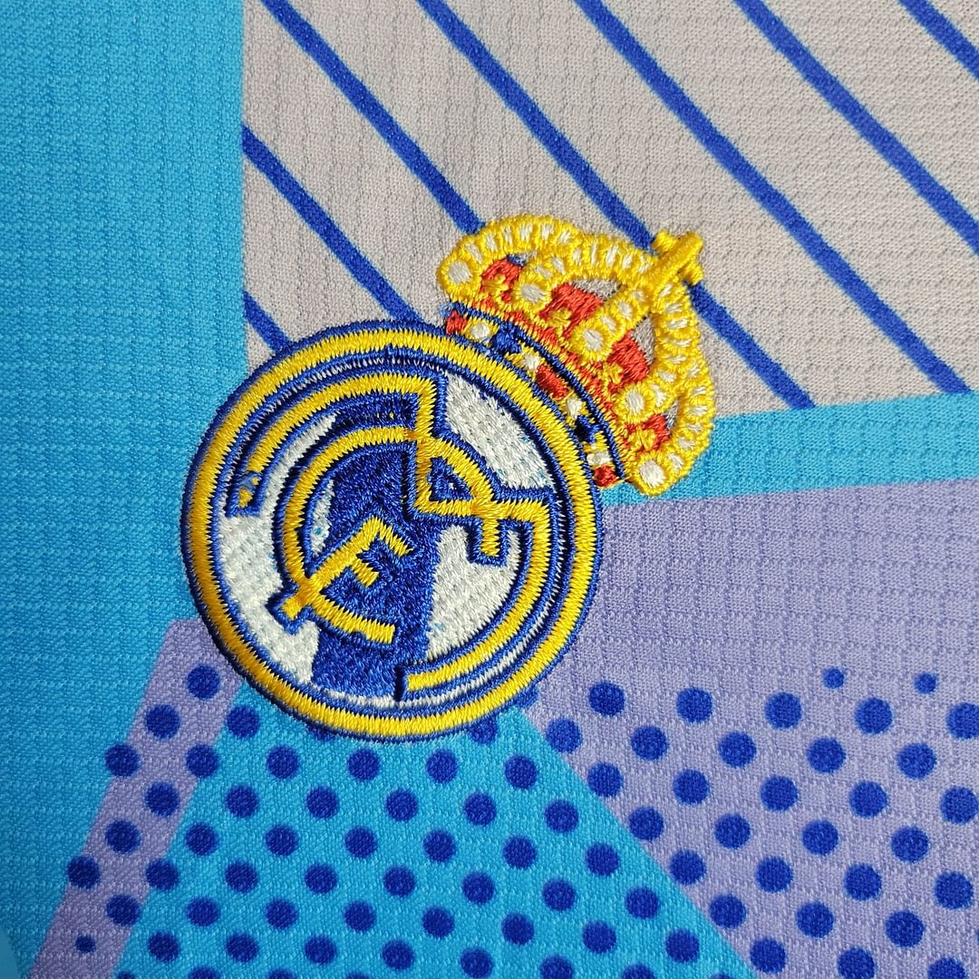 2024/2025 1:1 copy top quality Real Madrid Goalkeeper Football Shirt Kids Size