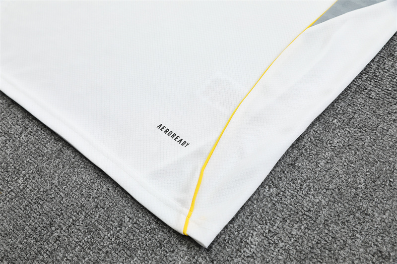 2025/2026 Real Madrid White Training Wear Suit Shirt